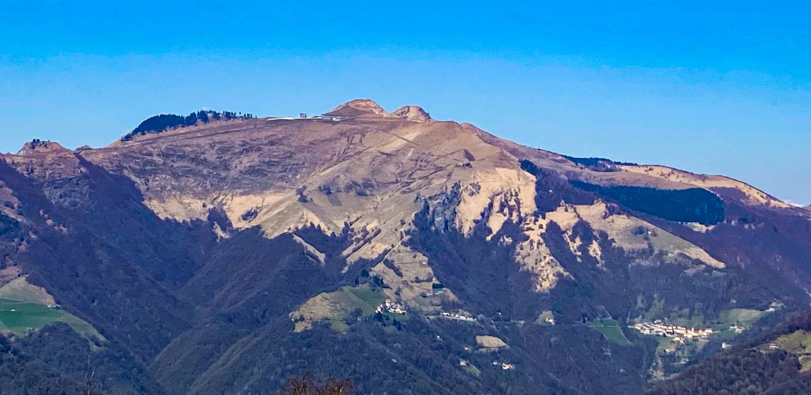 Monte Bisbino: a spasso tra storia, leggenda e natura
