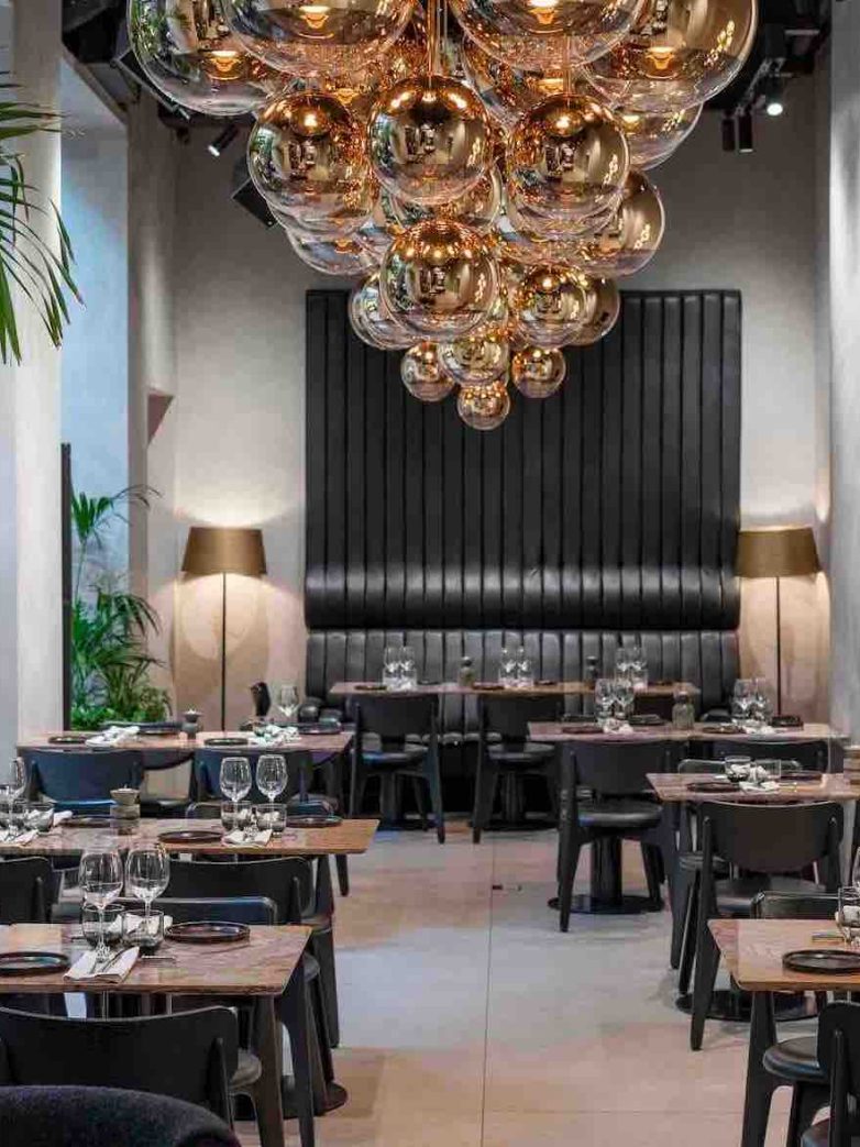 The Manzoni e la sperimentazione di una nuova identità