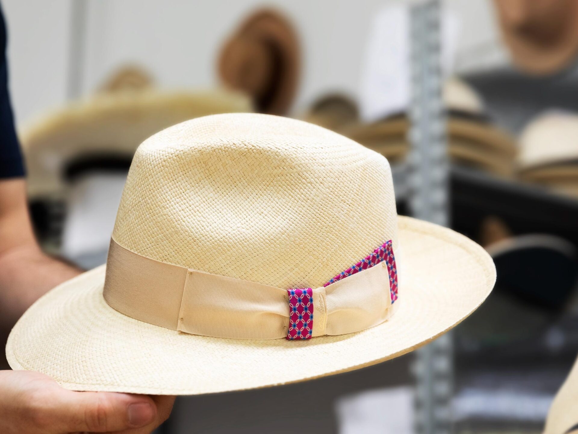 Borsalino per E. Marinella… due brand accomunati dalla ricerca dell’eccellenza