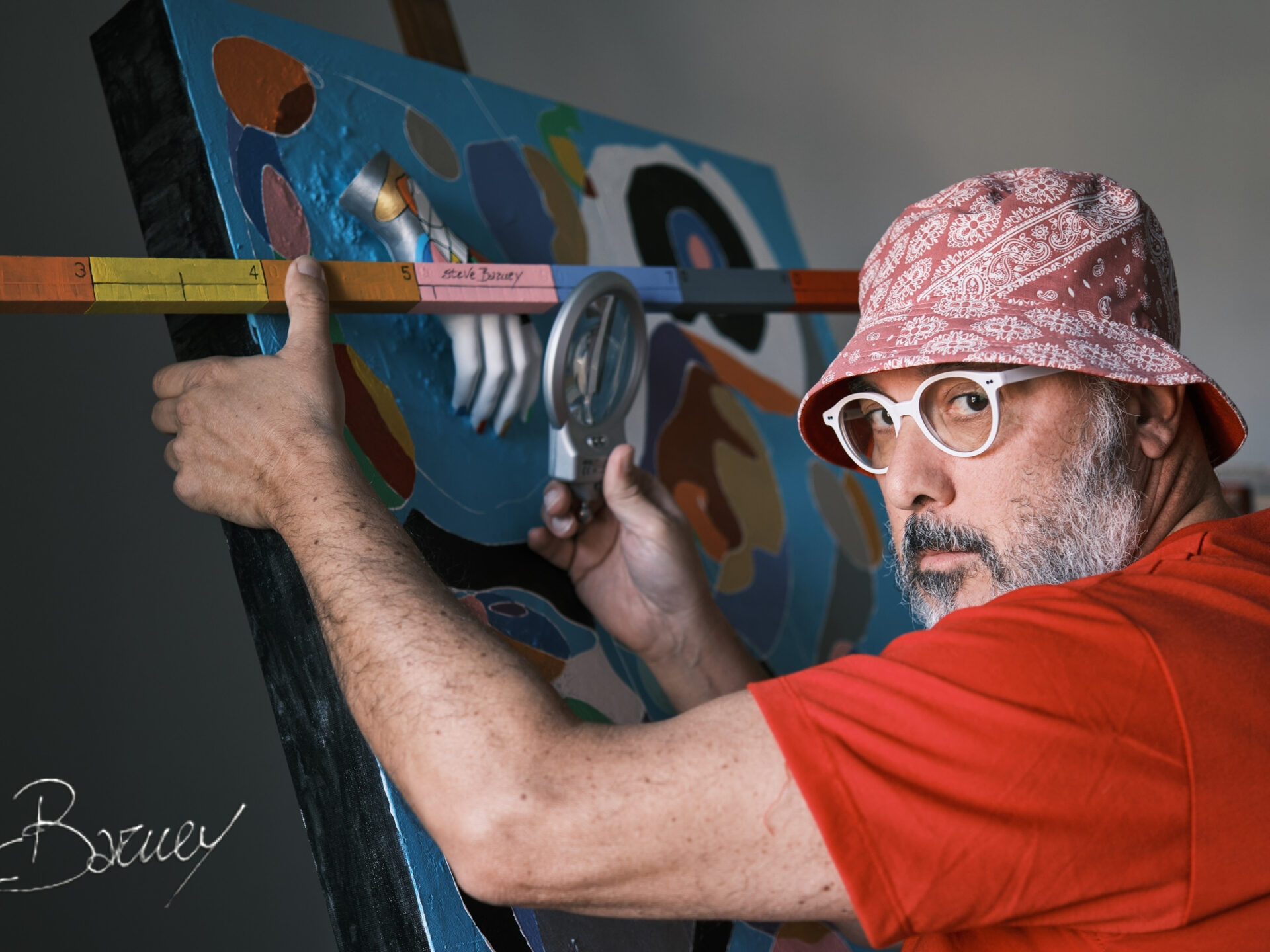 L’ARTE DI STEVE BARNEY: LA PERFETTA RIDEFINIZIONE DELLA BELLEZZA