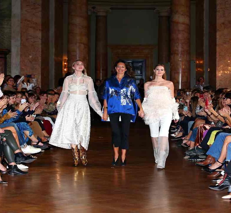 Morfosis, Alessandra Cappiello: “ La mia donna incede con eleganza nel ritmo frenetico della città”