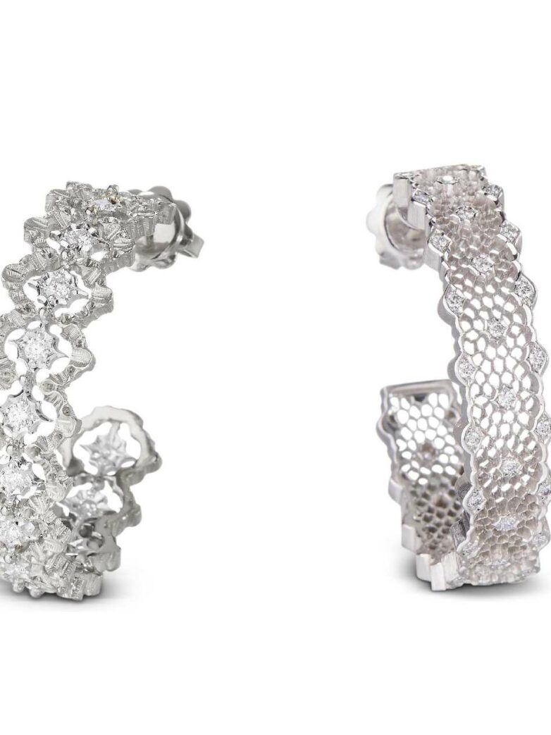 Buccellati presenta gli orecchini Hoop: forme essenziali, arte senza tempo