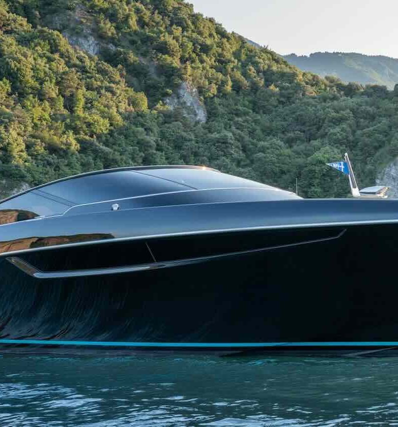 Riva Cento: L’eleganza contemporanea di un mito nautico