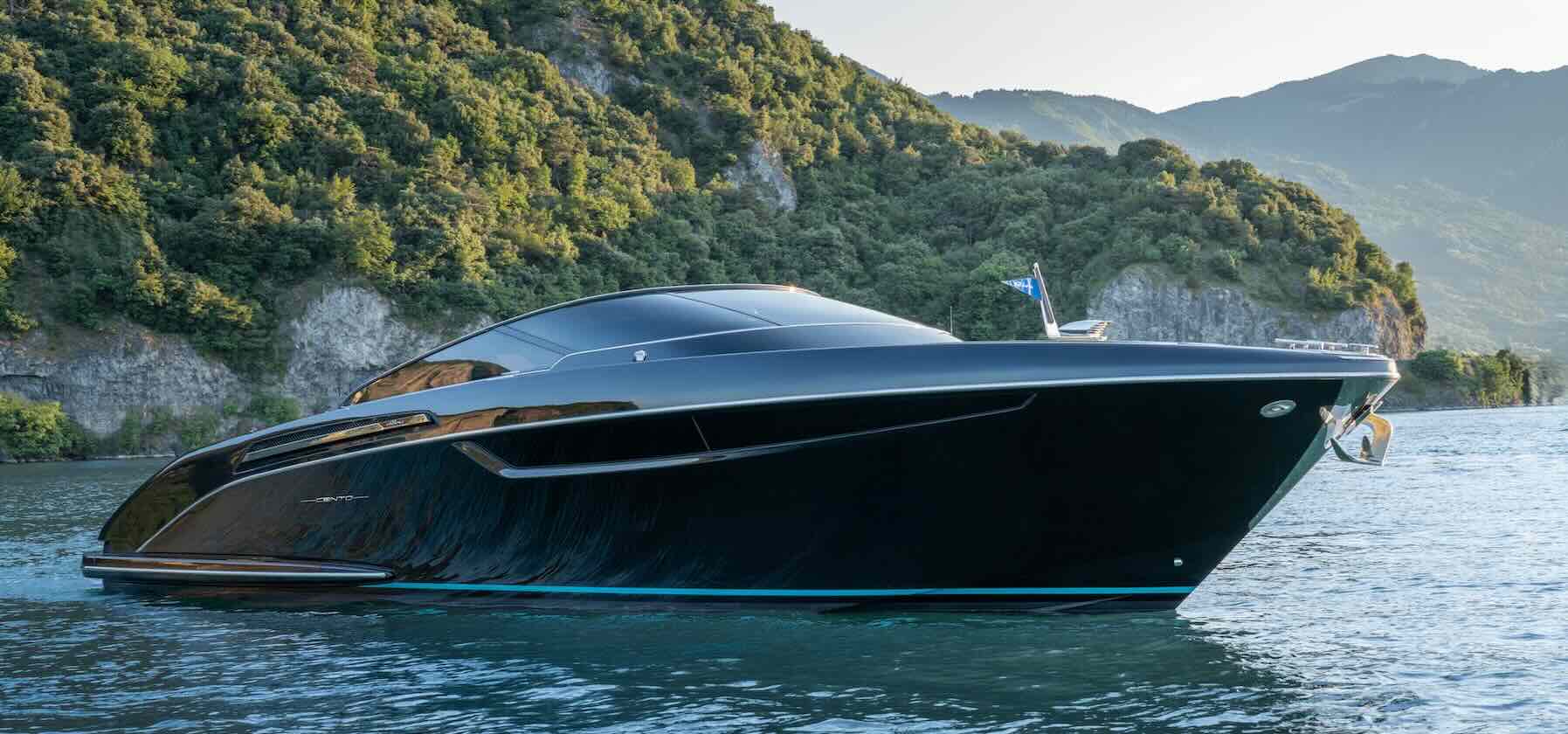 Riva Cento: L’eleganza contemporanea di un mito nautico