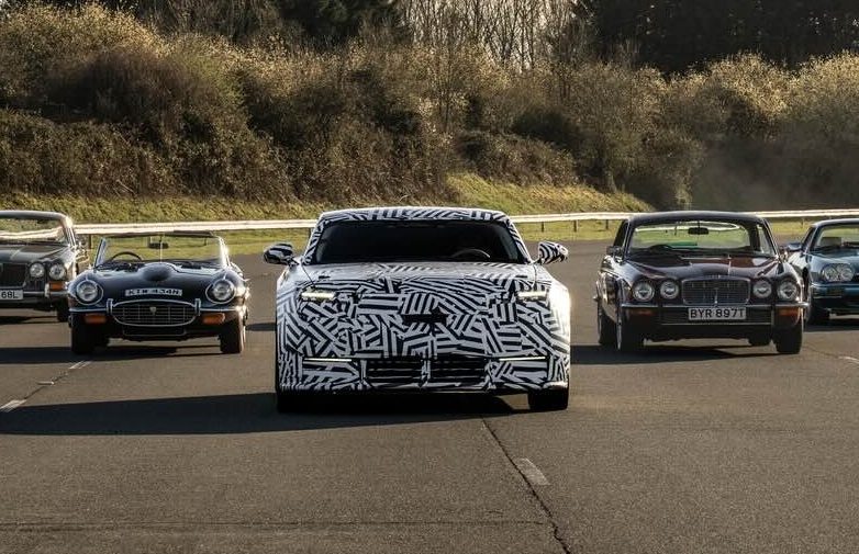 Nuova Luxury GT… vera Jaguar alla guida