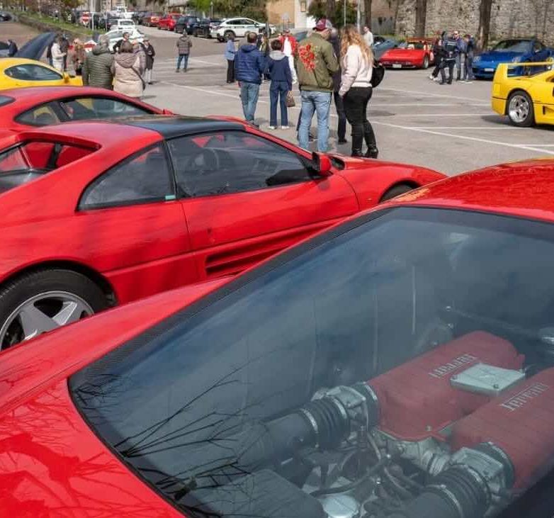Arte Motori Lusso: Un grande successo al Museo Chiostro di Voltorre