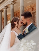 Il suono indossabile dai toni caldi: Bang & Olufsen presenta Beo Grace Honey Tone