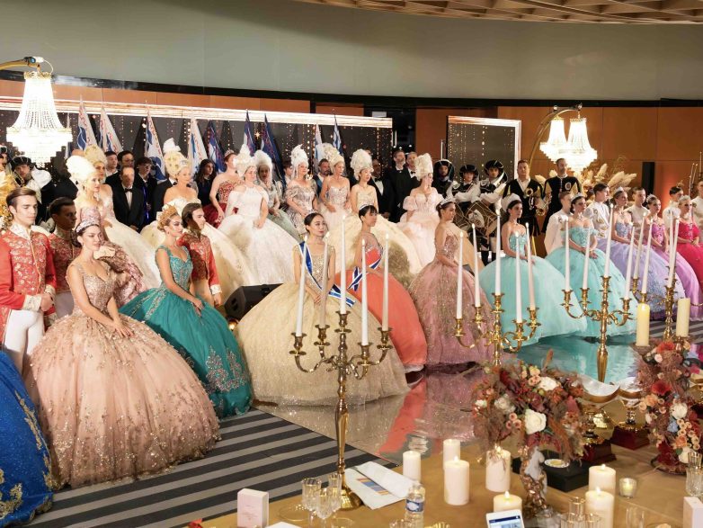 “Royal Splendor” sulla Croisette: Cannes celebra “The Grand Ball of Princes and Princesses Monte-Carlo”