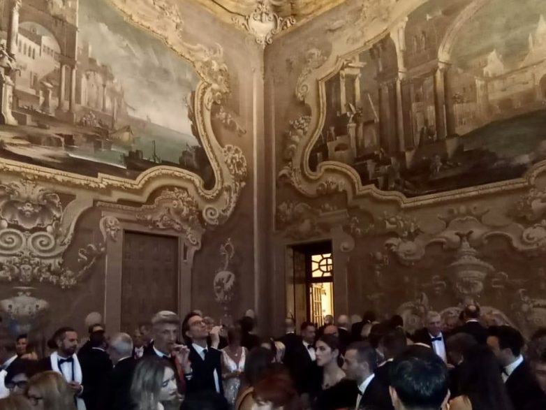 “Ballo dei 100 e non più 100”… tradizione, eleganza e memoria