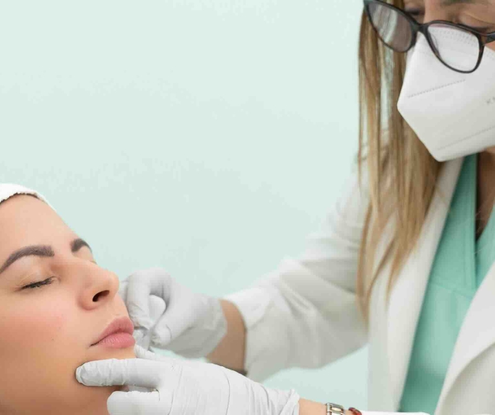 Un farmaco di “moda”… la tossina botulinica
