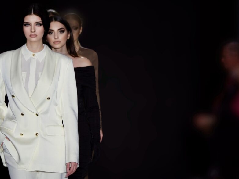 PROMENADE DELLA MODA 2027: Milano celebra l’eleganza, il lusso e l’eccellenza